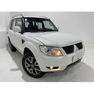 MITSUBISHI PAJERO TR4 - Carro