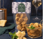Biscoito-Salgado-Parmesao-Manjericao-e-Macadamia