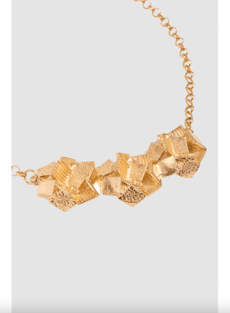 Colar-Carrie-Dourado-2